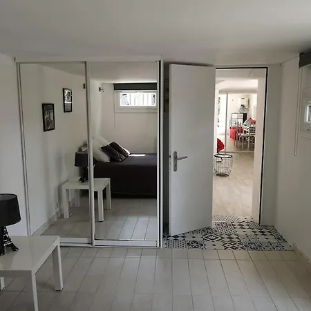 Appartement 50 M2 Dans Une Maison Privative Avec Terrasse Et Jardin Privee Le Cannet Buitenkant foto